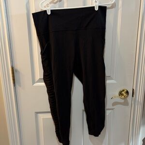 Athleta salutation 7/8 tights